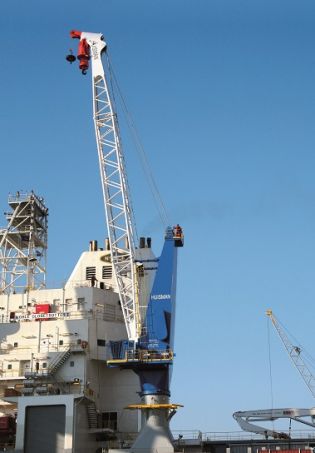 pedestal crane pedestal mounted cranes huisman equipment pedestal crane pedestal mounted cranes huisman equipment