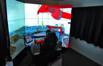 Huisman Singapore neemt nieuwe kraansimulator in gebruik