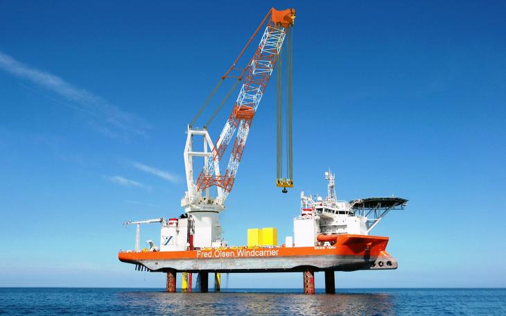 Huisman signs contract with Fred. Olsen windcarrier for a 1,600mt Leg Encircling Crane
