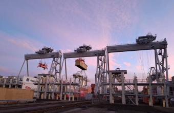 Huisman to deliver 12 additional Automated Stacking Cranes for ECT