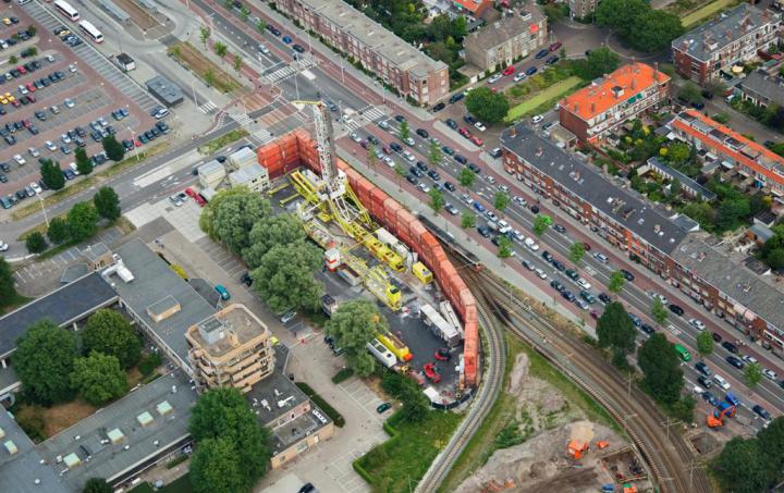 LOC 400 geothermal drilling in the centre of The Hague, The Netherlands